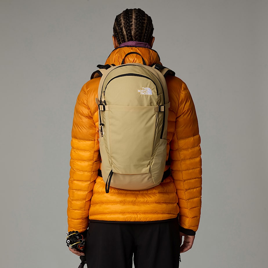 Men The North Face Basin 24-Litre Backpacks Khaki | NF0A67L1T