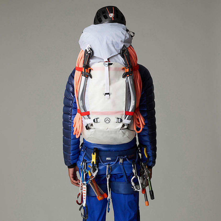 Men The North Face Cobra 65 Litre Backpacks White | NF0A01T6M