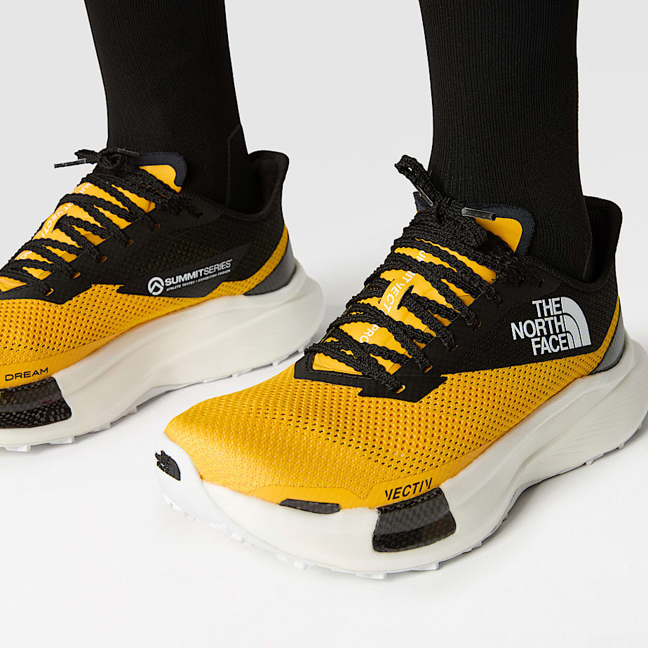 Men The North Face Summit VECTIV™ Pro II Trail Running Shoes Gold | NF0A23N2U